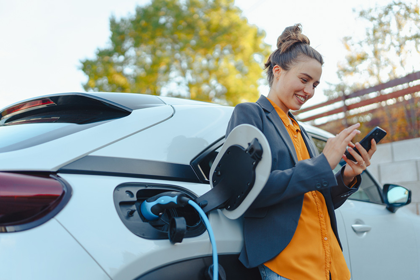 Elektro&shy;mobilität bei Muster Elektro in Musterstadt